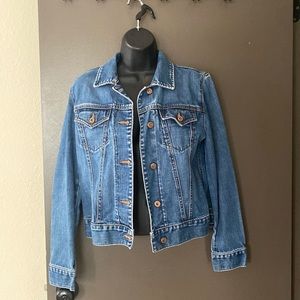 Gap size S blue jean jacket with buttons